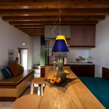 Appartement House In The Castle Monemvasia