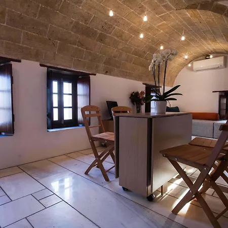 House In The Castle Apartment