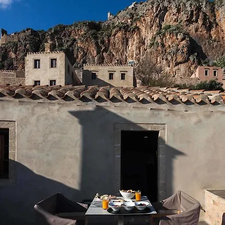 House In The Castle *