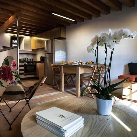 Apartment House In The Castle Monemvasia
