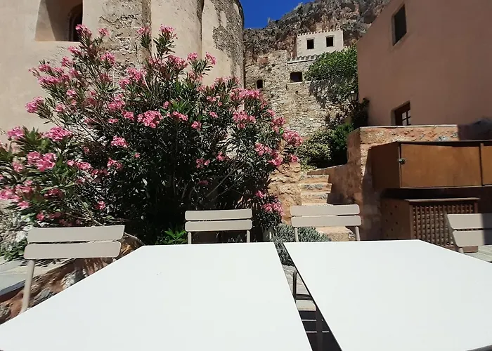 House In The Castle דירה *