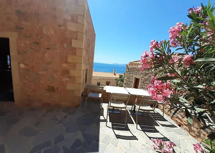 דירה House In The Castle מונמבאסיה