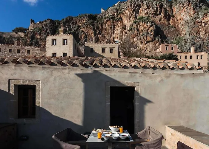 House In The Castle *