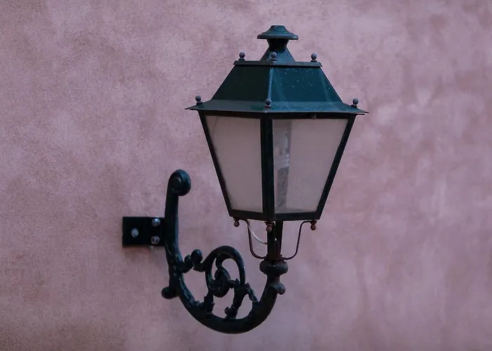 House In The Castle *