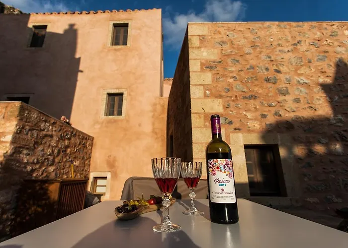 House In The Castle * Monemvasía